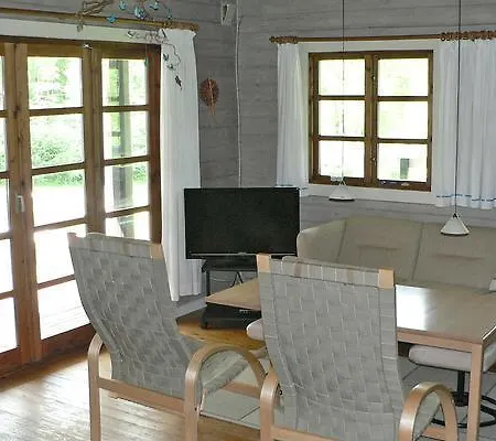 Three-bedroom Holiday In Roslev 6 Hvalpsund