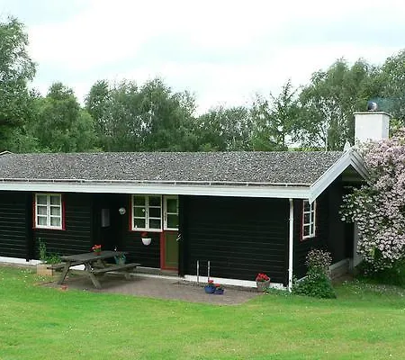Three-bedroom Holiday In Roslev 6 Semesterbostad Hvalpsund